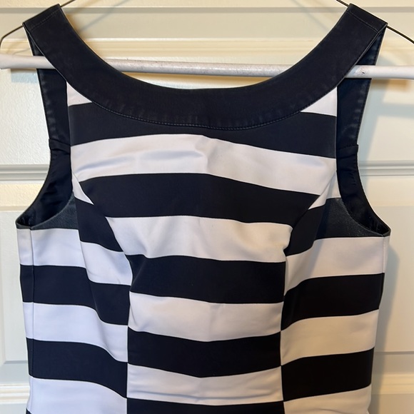 H&M casual dress. - Picture 4 of 6